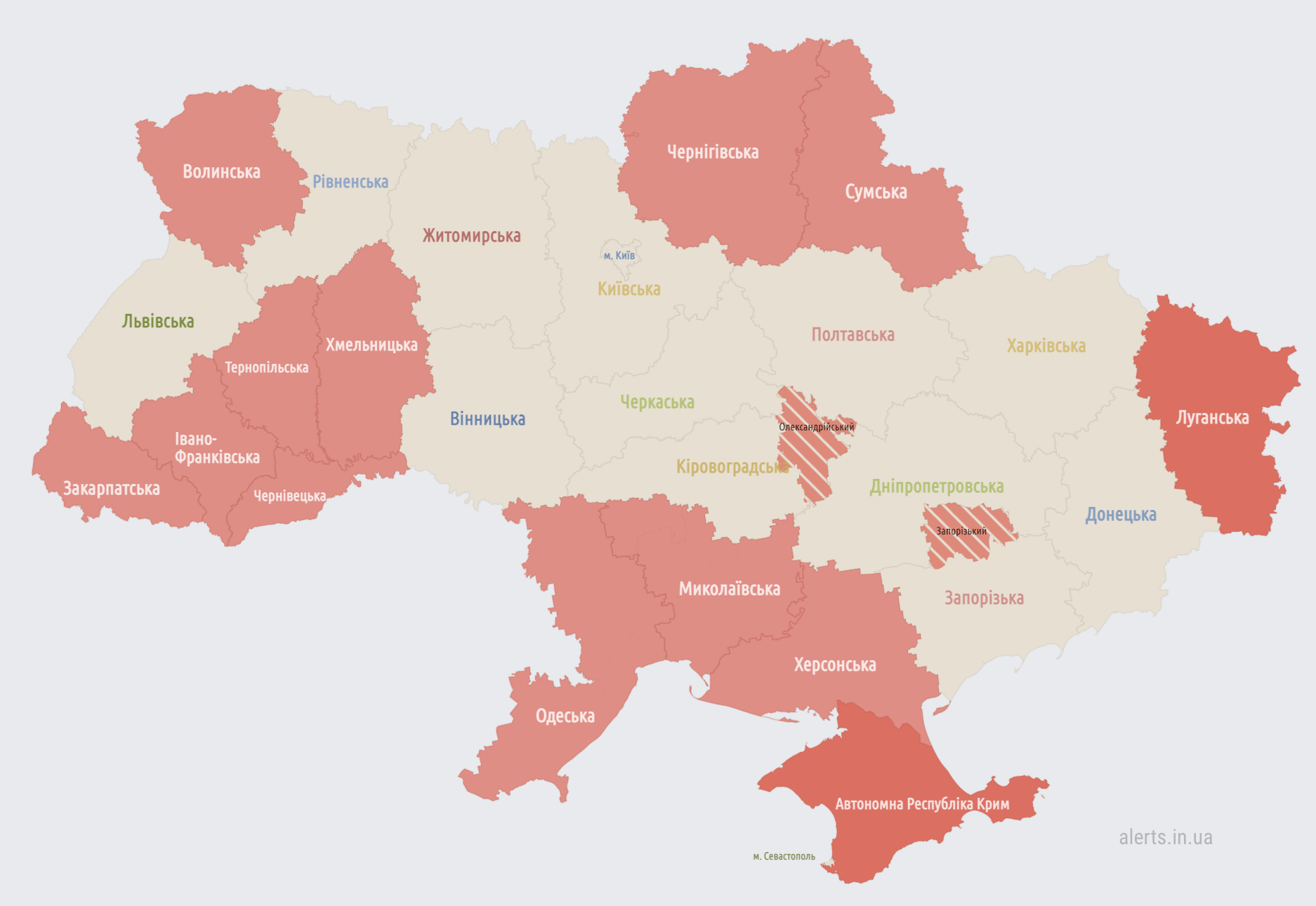 Повітряна тривога знову охоплювала Україну, в Білорусі підіймали винищувачі: що відомо